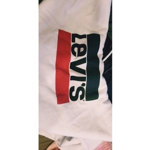 Levi's cropped hoodie